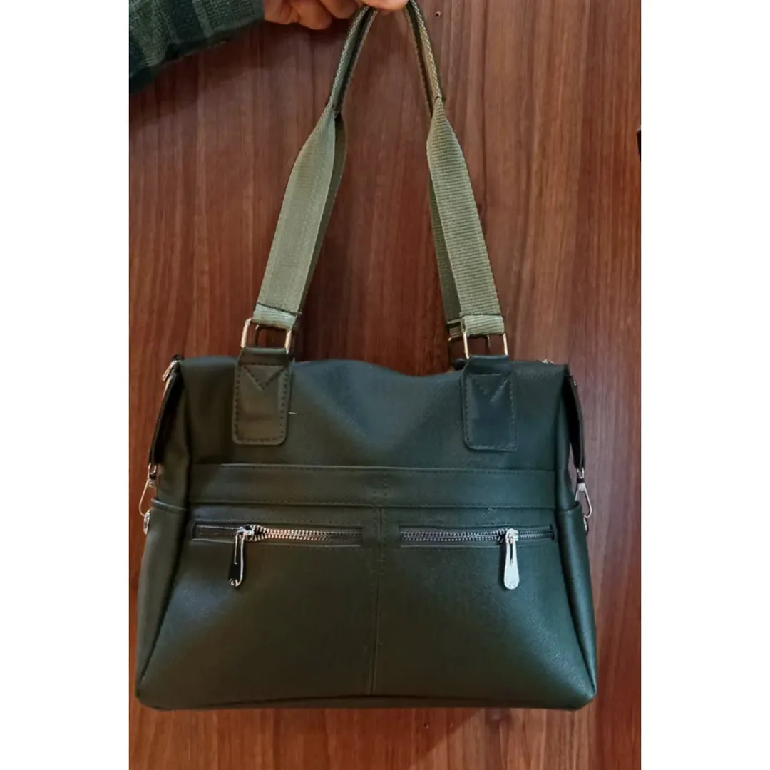 کیف زنانه سورمه‌ای ضد خط و خش، قابل استفاده به صورت دستی و دوشی، با کیفیت بالا