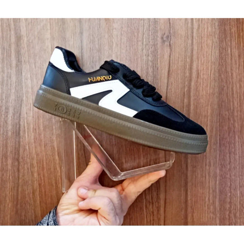 ونس زنانه هانیکو رنگ کرم، رویه ترکیبی اشبالت و چرم صنعتی، زیره PVC، از کفش ثامن