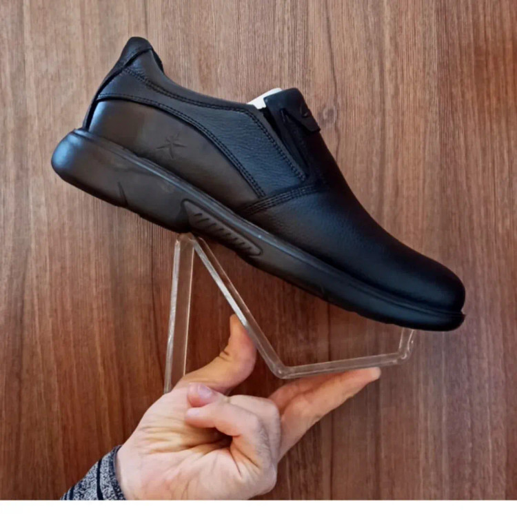 کفش مردانه طبی عسلی، آستر چرم بزی، توکفی چرم طبی، زیره TPU مقاوم در برابر سایش