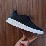 کفش مردانه اسپرت سفید، رویه چرم صنعتی سوگو، طراحی راحتی و کژوال، از کفش ثامن