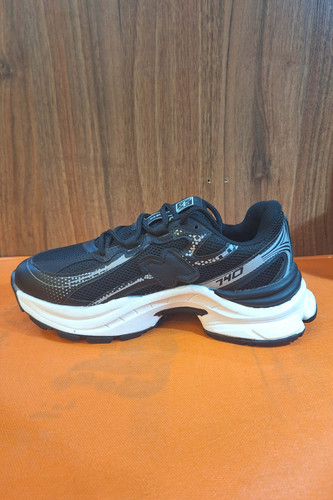 کتونی نیوبالانس مشکی کوچینلا، کفش اسپرت مردانه، کتونی پیادهروی.