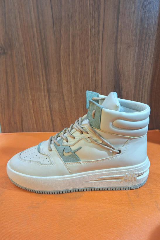 کتونی نایک جردن ساقدار کرم اتزی، کفش ساقدار زنانه، جردن کرم.