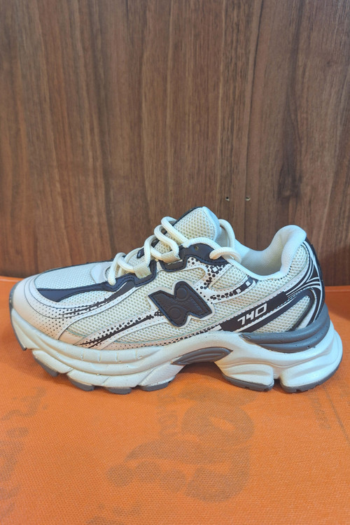 کتونی نیوبالانس سفید کوچینلا، کفش اسپرت مردانه، کتونی پیادهروی.