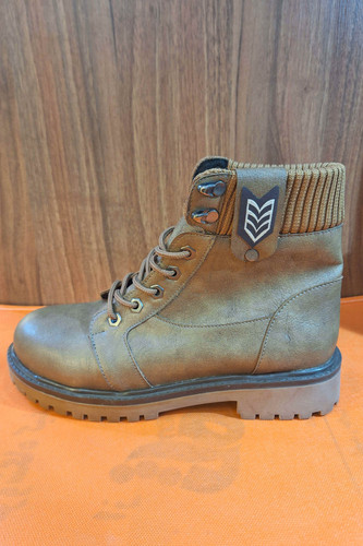 نیم بوت گروهبانی/نظامی مردانه الوند قهوهای با یقه کشباف و زیره آجدار (تریمرد)، مناسب استایل کژوال و زمستان