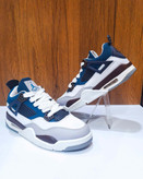 جردن-چهار-سفید-آبی-جدید-مناسب-استایل-مهمانی-و-روزمره